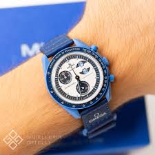 Scopri la magia di vivere sotto la luna.